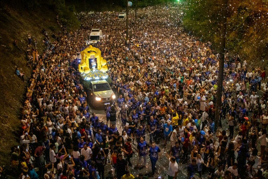 A Romaria de Nossa Senhora da Penha, considerada o maior evento religioso da Paraíba, acontece neste sábado (29) e segue até a manhã de domingo (30)