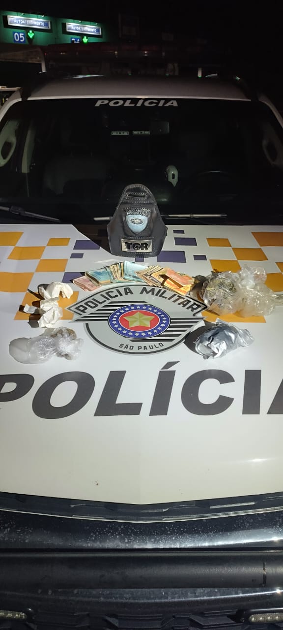 Polícia prende homem por tráfico de drogas e receptação em São José