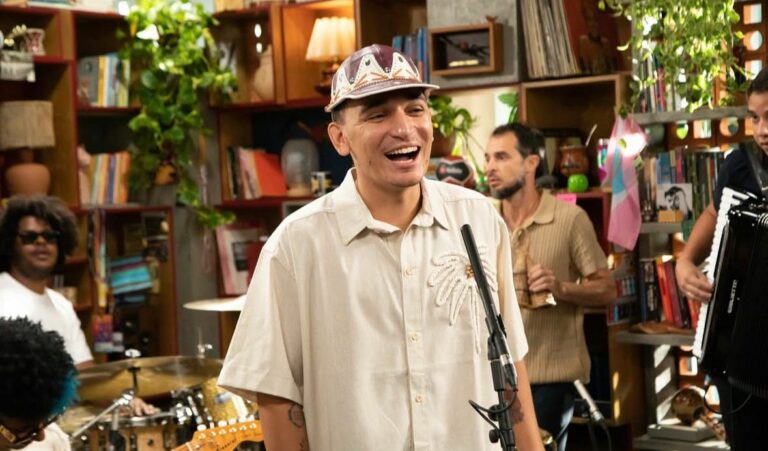 João Gomes confirma show em São José em dezembro