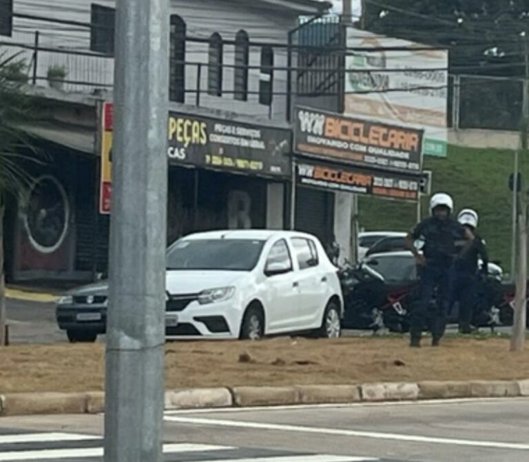 Suspeito de furtar veículo reage à abordagem e é baleado pela GM