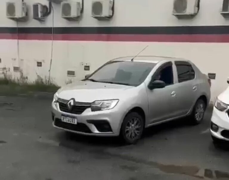Roubo de carro termina com quatro suspeitos detidos em bar do Itatinga
