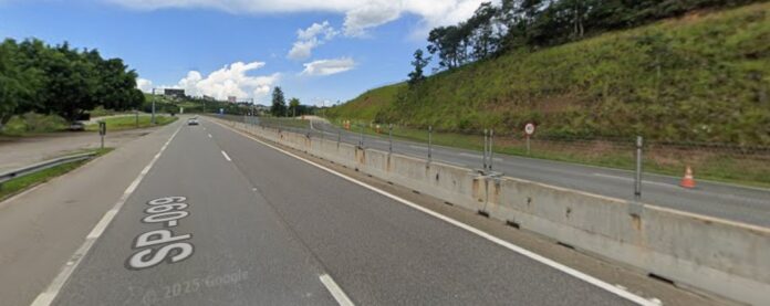 Motociclista morre em acidente na Tamoios, em Paraibuna