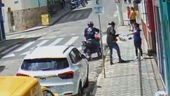 VÍDEO: Mulher perde mais de R$ 1 mil em assalto em frente à lotérica de Cunha