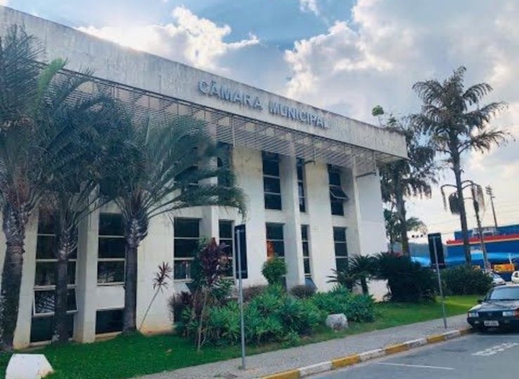 Suplente é impedido de assumir cargo na Câmara de Campo Limpo Paulista