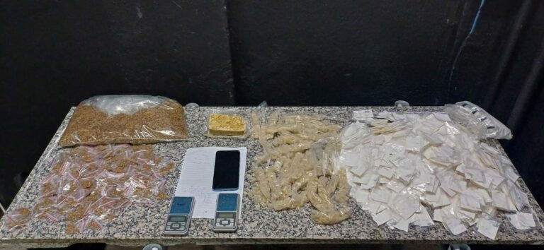 PM prende homem por tráfico de drogas na região sul de Caraguatatuba