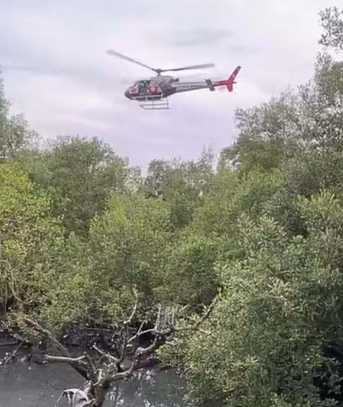 Homem entra em confronto com a PM, foge e é perseguido pelo helicóptero Águia no Guarujá