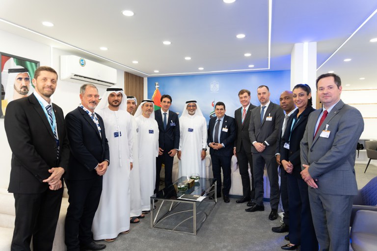 MPor anuncia investimento de R$ 1,6 bilhão no Porto de Santos após viagem a Dubai