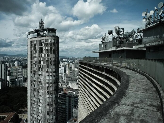 Edifício Itália celebra 60 anos como símbolo do skyline paulistano