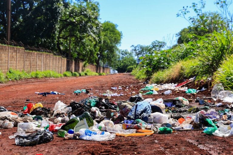 Agora vai? Prefeitura firma parceria para acabar com ponto de descarte irregular de lixo no Ipiranga