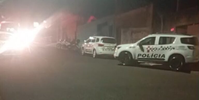 Mulher de 41 anos é morta a tiros dentro de casa em Araçatuba