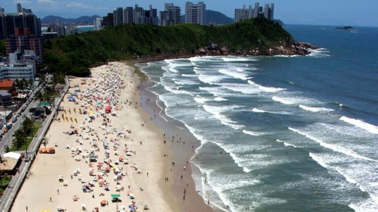 Praias do litoral de SP estão impróprias para banho no feriado prolongado; confira