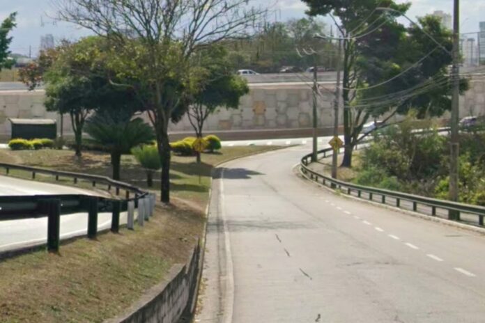 Alça do Viaduto Kanebo, em São José, será interditada nesta quinta (20) para obra de drenagem na Via Dutra