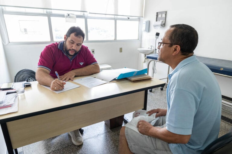 ‘Saúde em Dia’ oferece 1,6 mil atendimentos em um único dia e garante continuidade das ações para diminuir filas na rede