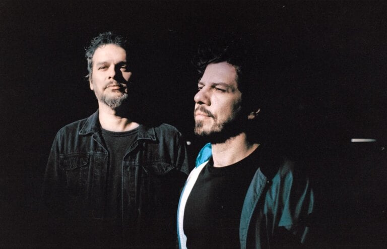 Vanguart lança novo álbum em São Paulo; Novabrasil leva você para ver de camarote