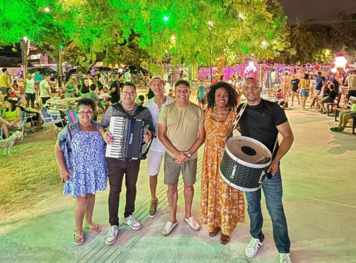 Endereço: Rua Bancário Waldemar de Mesquita Accioly, próximo à quadra de basquete