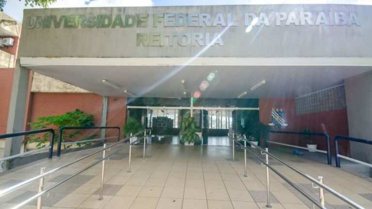 UFPB sofre corte de R$ 14,3 mi e alerta para impacto no funcionamento