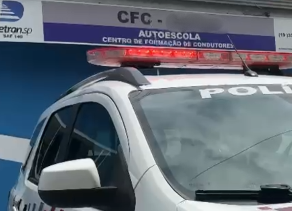 Criminosos invadem autoescola e furtam veículos e equipamentos em Campinas