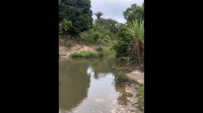 Profissionais de saúde do município chegaram a prestar apoio à família no local, mas a criança já estava em óbito