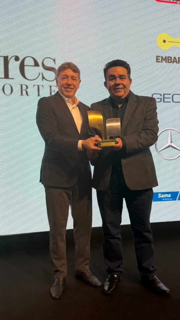 Carlos Magalhães e Rodrigo Mont’Alverne - Guanabara Esta é a quarta vez que a Guanabara conquista o título, reafirmando sua liderança nacional em qualidade dos serviços