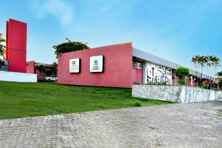 Concurso da EPC terá cargos com salários que variam entre R$ 1.800 e R$ 3.150