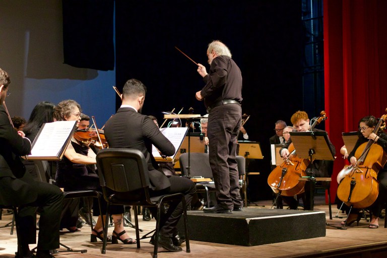Orquestra Sinfônica da Paraíba realiza Concerto de Natal nesta quinta-feira (18)