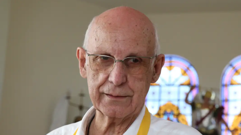 Dom Odilio proíbe padre Júlio Lancellotti de transmitir missas e determinou sua suspensão das redes sociais