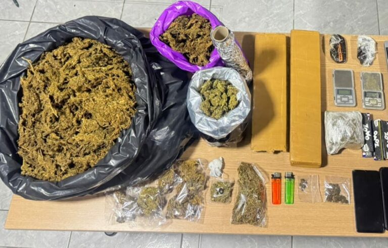 Entrega de drogas é interceptada e termina com três presos em Campina Grande