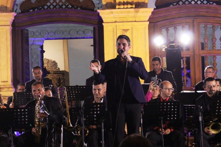 ‘Viva o Centro com Música’ faz especial de Natal nesta quinta (18)