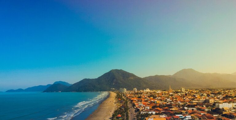 Réveillon 2025 em Peruíbe terá shows gratuitos e fogos com baixo ruído