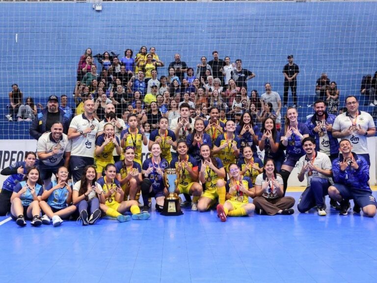 Time feminino do São José Futsal é campeão paulista sub-20