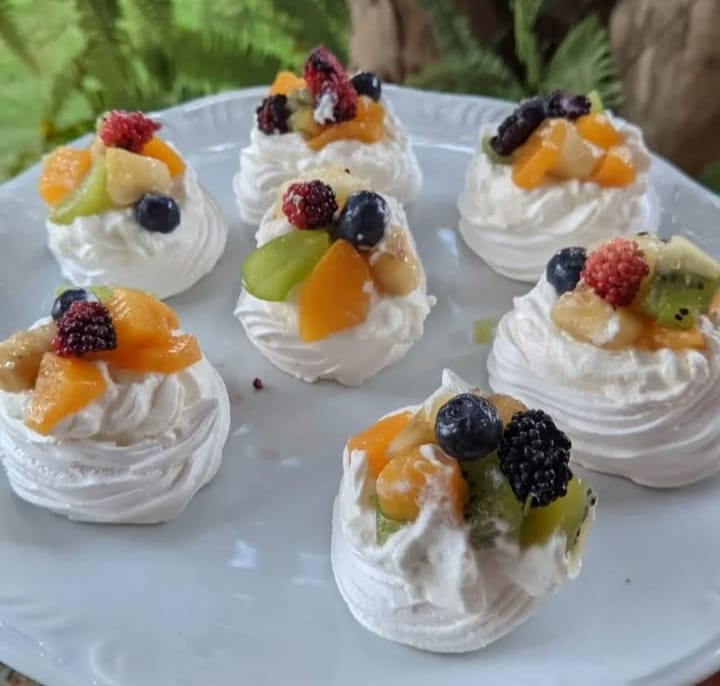 Aprenda a preparar uma deliciosa receita de Pavlova