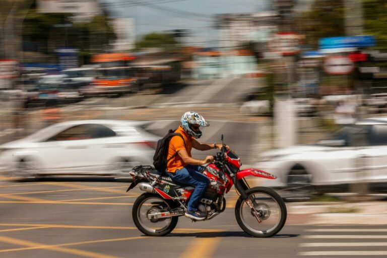 Governo de SP sanciona projeto de lei que isenta IPVA para motos de até 180 cilindradas