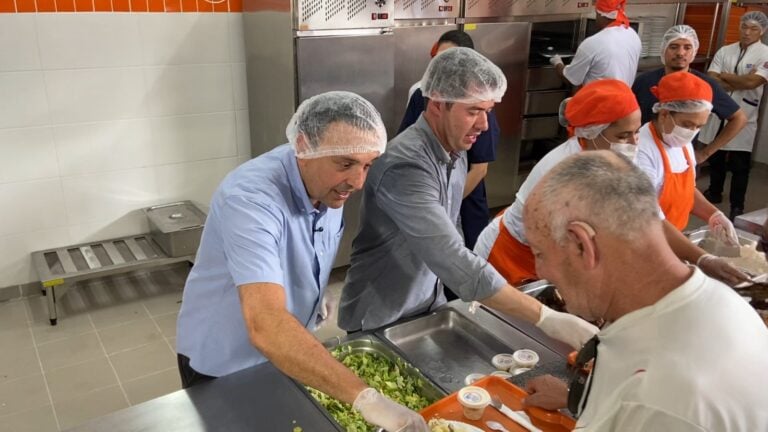 Nova unidade do Bom Prato Ribeirão Preto é inaugurada com presença de vice-governador