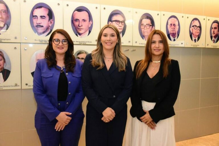 TJPB aprova lista tríplice formada apenas por mulheres para vaga de jurista no TRE-PB