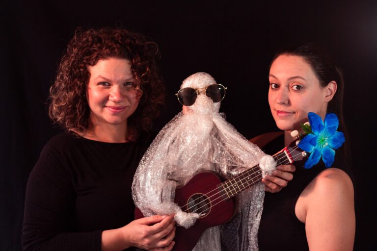 Cidades do Litoral Norte recebem a intervenção artística “descARTE ou Revolução dos Lixos”