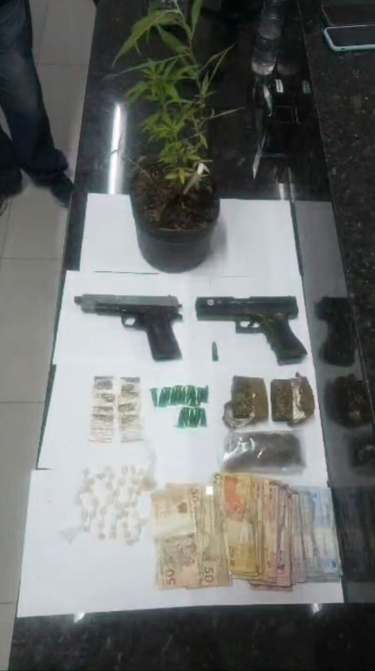 PM prende trio por tráfico de drogas em Caraguatatuba