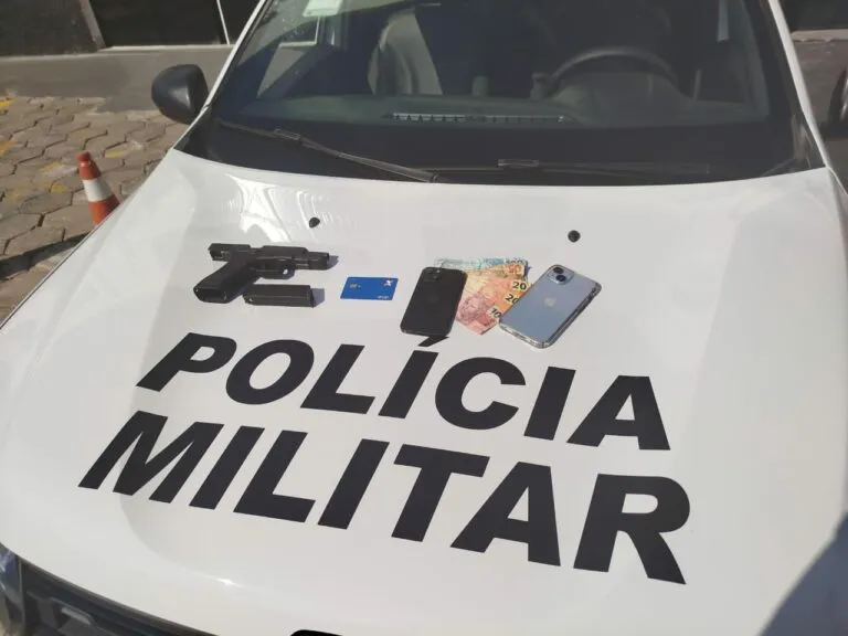 Homem é preso após roubar pedestres na Praia da Cocanha, em Caraguatatuba