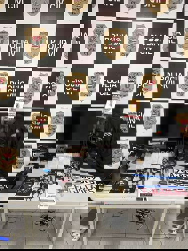 Ação da polícia em São José prende sete suspeitos e apreende três menores