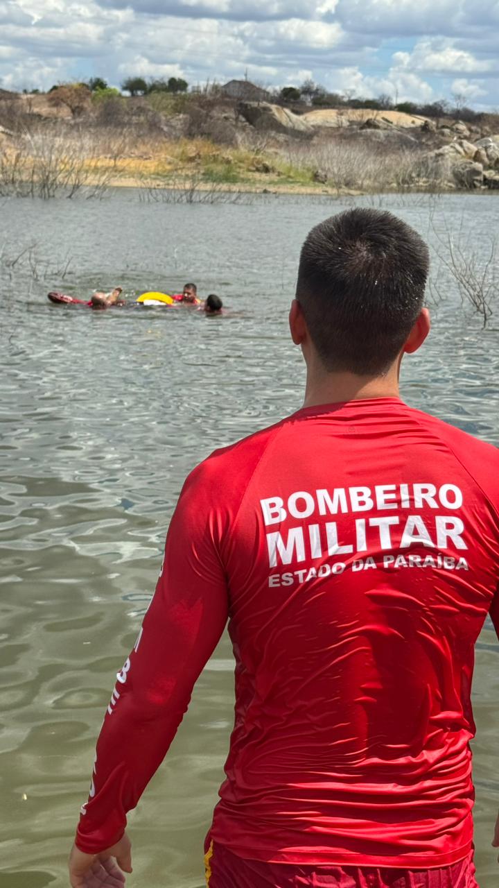 Criança de 5 anos é reanimada por Corpo de Bombeiros após se afogar em piscina em Ubatuba  