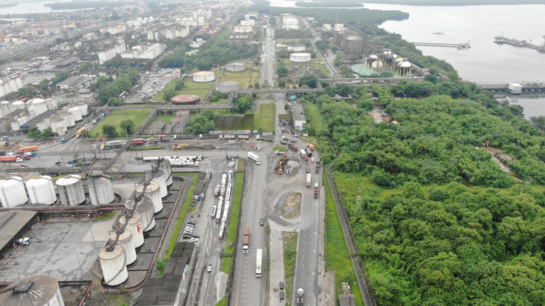 Autoridade Portuária de Santos adia implantação de desvios de trânsito na Alemoa