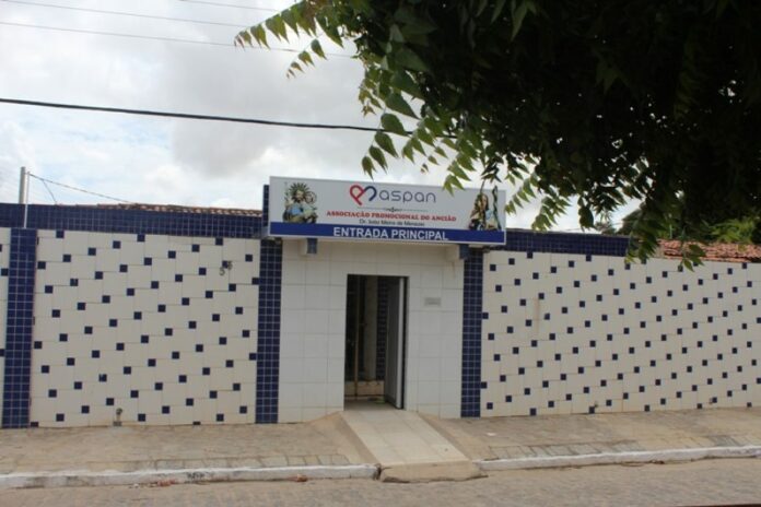 aspanfotodivulgacao6 Bazar da Aspan tem primeiro dia movimentado e segue até sábado com ‘super feirão’ a partir de R$ 3 em João Pessoa