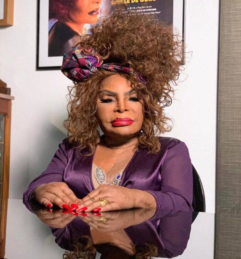 Cadê meu celular? Eu vou ligar para o 180