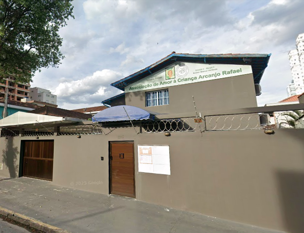 Professoras são afastadas de creche após serem acusadas de maus-tratos a crianças em Santos