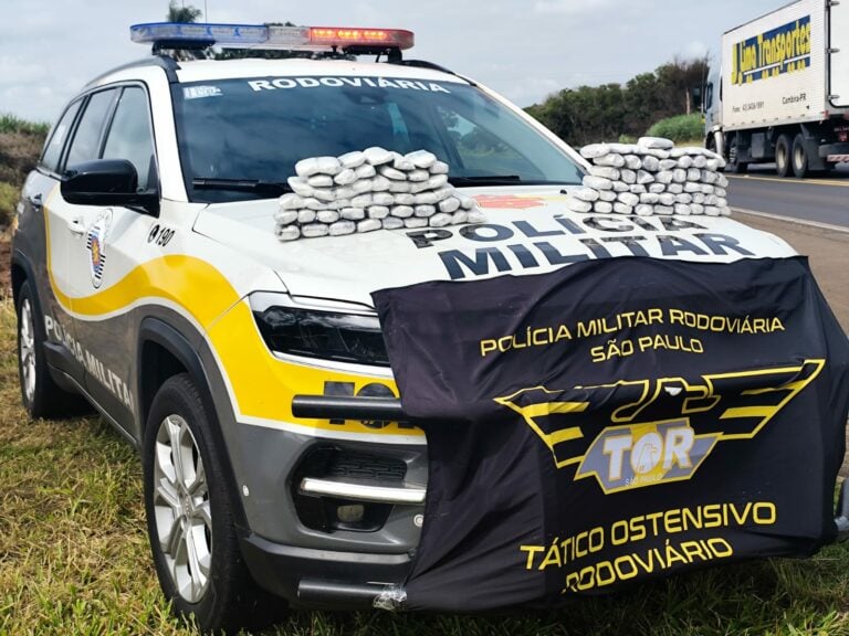 Duas mulheres são presas em ônibus com 11 kg de haxixe