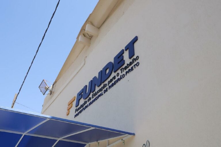 Prefeitura disponibiliza vagas de estágio em diversas secretarias municipais; Saiba como participar