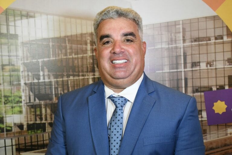 De acordo com a nota, após avaliação clínica e realização de exames, o parlamentar foi diagnosticado com hipertensão arterial