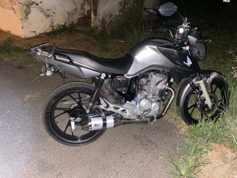 PM prende dois por furto de motocicleta em Araçatuba