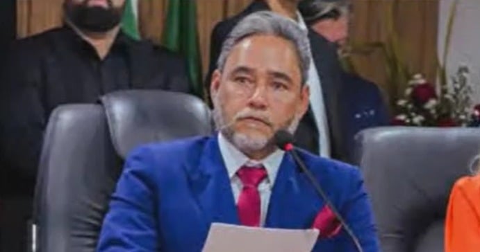 Acidente com UTV deixa presidente da Câmara de Bayeux, Adriano Martins, ferido em Caldas Brandão