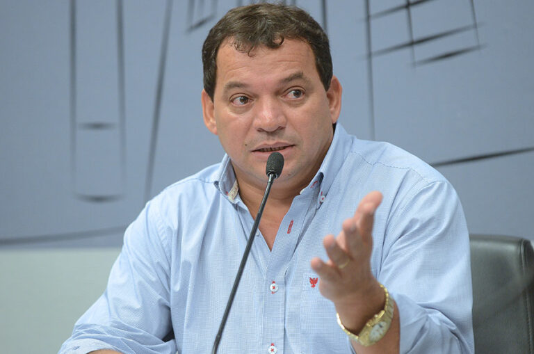 Araçatuba: vereador Batata vai presidir a CPI da Guarda