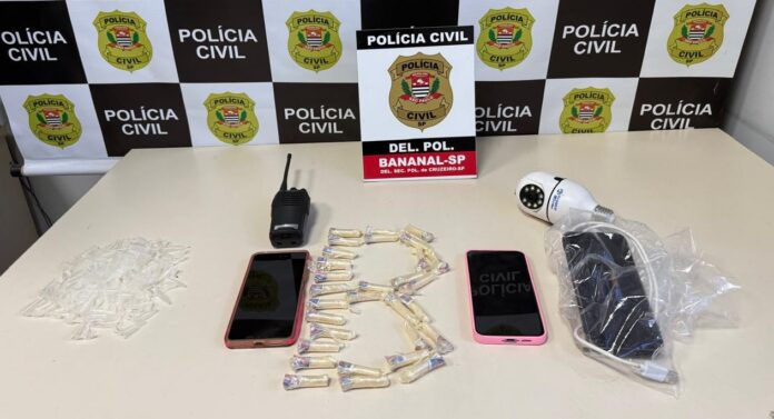 Polícia Civil prende sete e apreende drogas durante operação contra o CV em Bananal